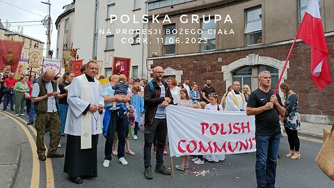 Polska grupa na Procesji Bożego Ciała w Cork