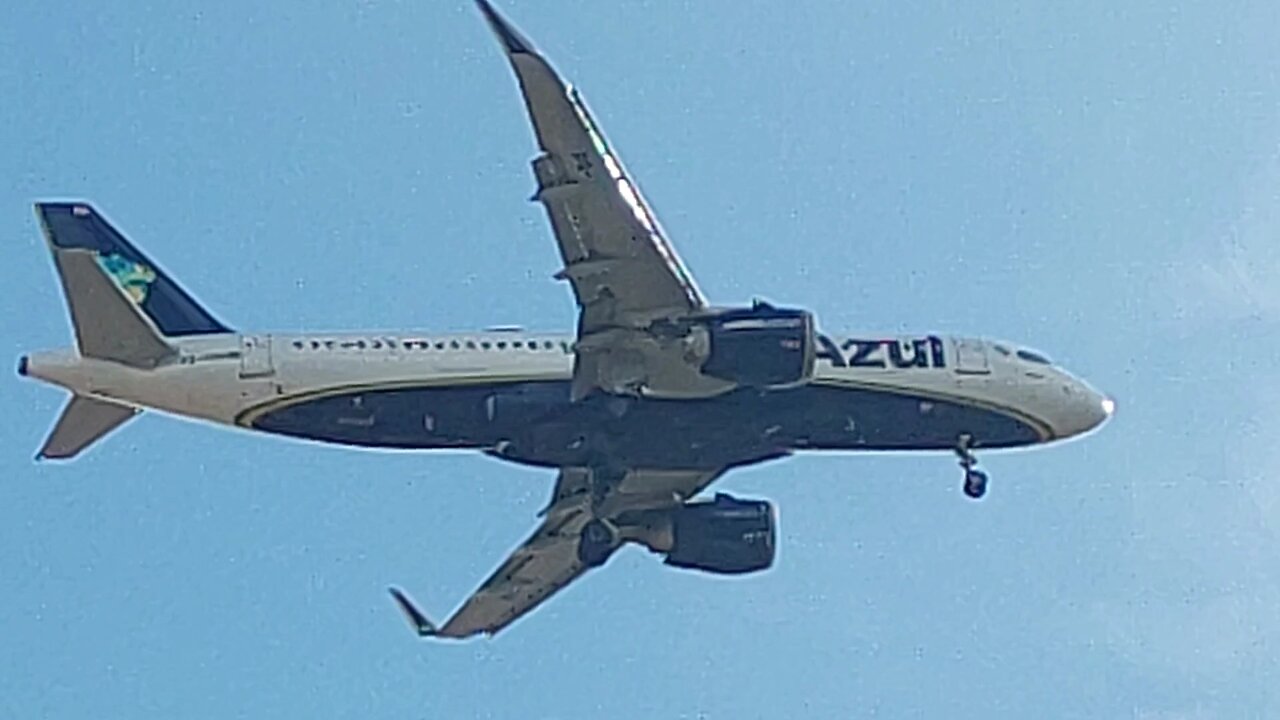 Airbus A320NEO PR-YRH vindo de Belém para Fortaleza,Airbus A320NEO coming from Belém to Fortaleza