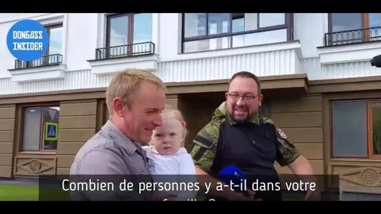 Marioupol - Remise des clefs des premiers appartements récemment construits - 09.09.2022