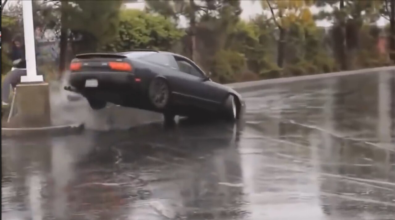 Idiots In Cars STREET DRIFT EDITION
