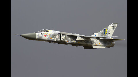 Los restos del otro avión de ataque Su-24 ucraniano derribado cerca de Bajmut.
