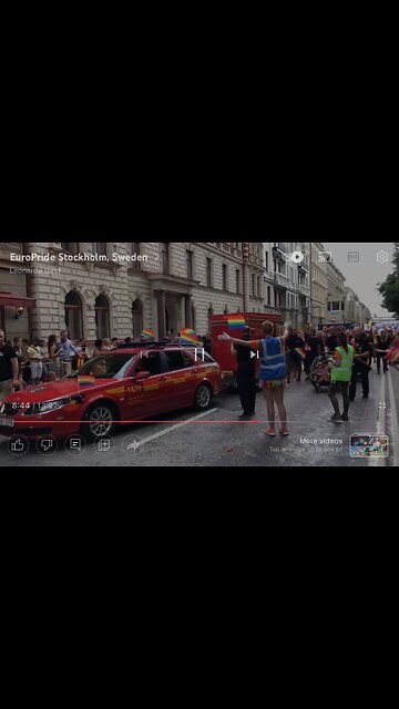 Sweden fireman : gay pride