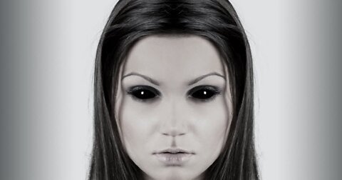 Vanishing Black-Eyed Woman in Chicago