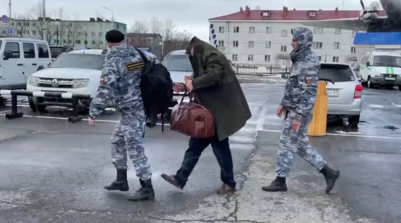 German citizen Alexander Roth fined and deported for promoting LGBT propaganda in Russia