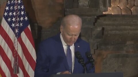 Joe Biden Panics After Meeting Xi Jinping Can't Read Handlers Card