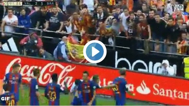 Barcelona players celebrating to Valencia's fans side