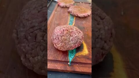 Juicy Lucy burgers