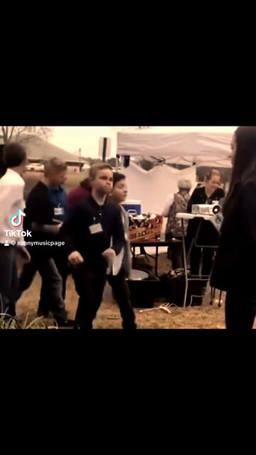 Funny video of kid dancing