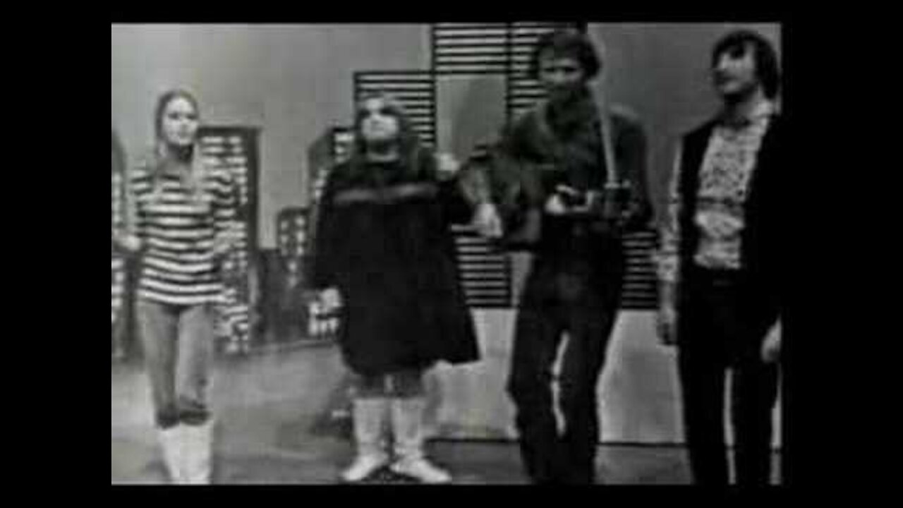 The Mamas & The Papas - California Dreamin