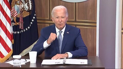 Biden’s handlers remove him as he is attacked by JOURNALISTS