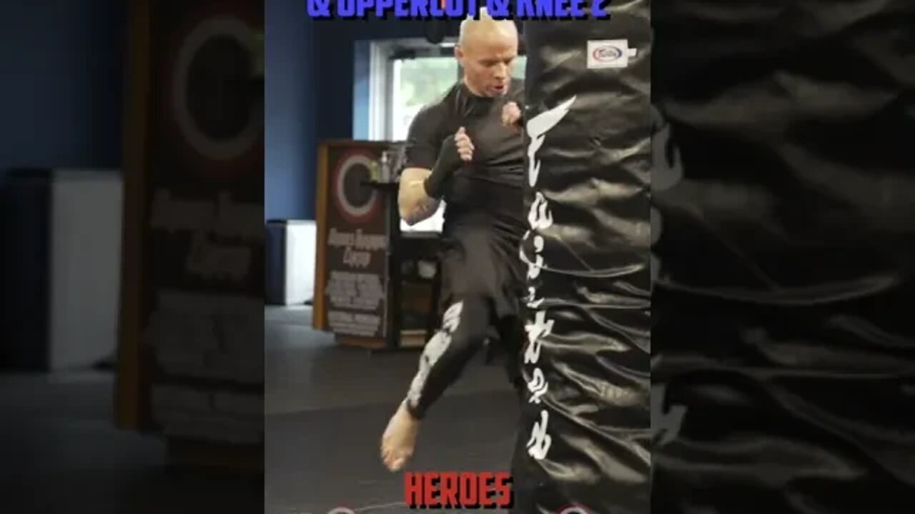 Heroes Training Center | Kickboxing "How To Double Up" Hook & Uppercut & Uppercut & Knee 2 | #Shorts