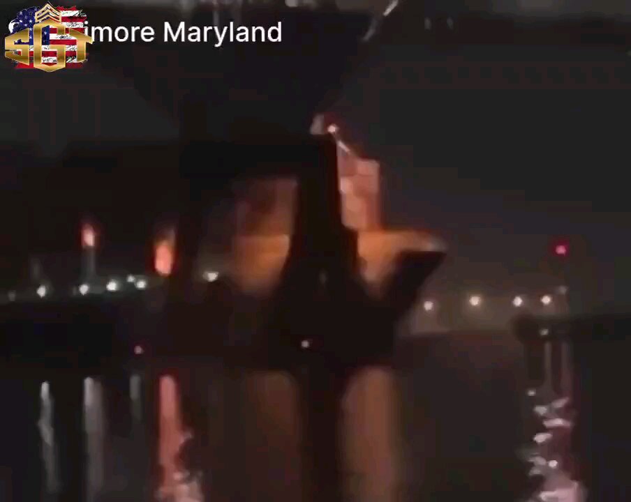 cargo ship colliding with the Francis Scott Key Bridge in Baltimore, Maryland