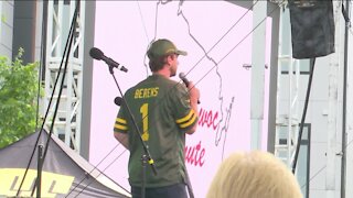 Titletown turns into 'Beer District' for the Packers first game on the road