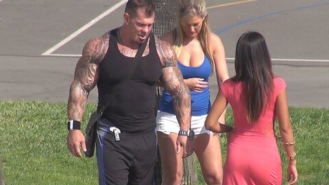 Rich Piana Hanging at Muscle Beach