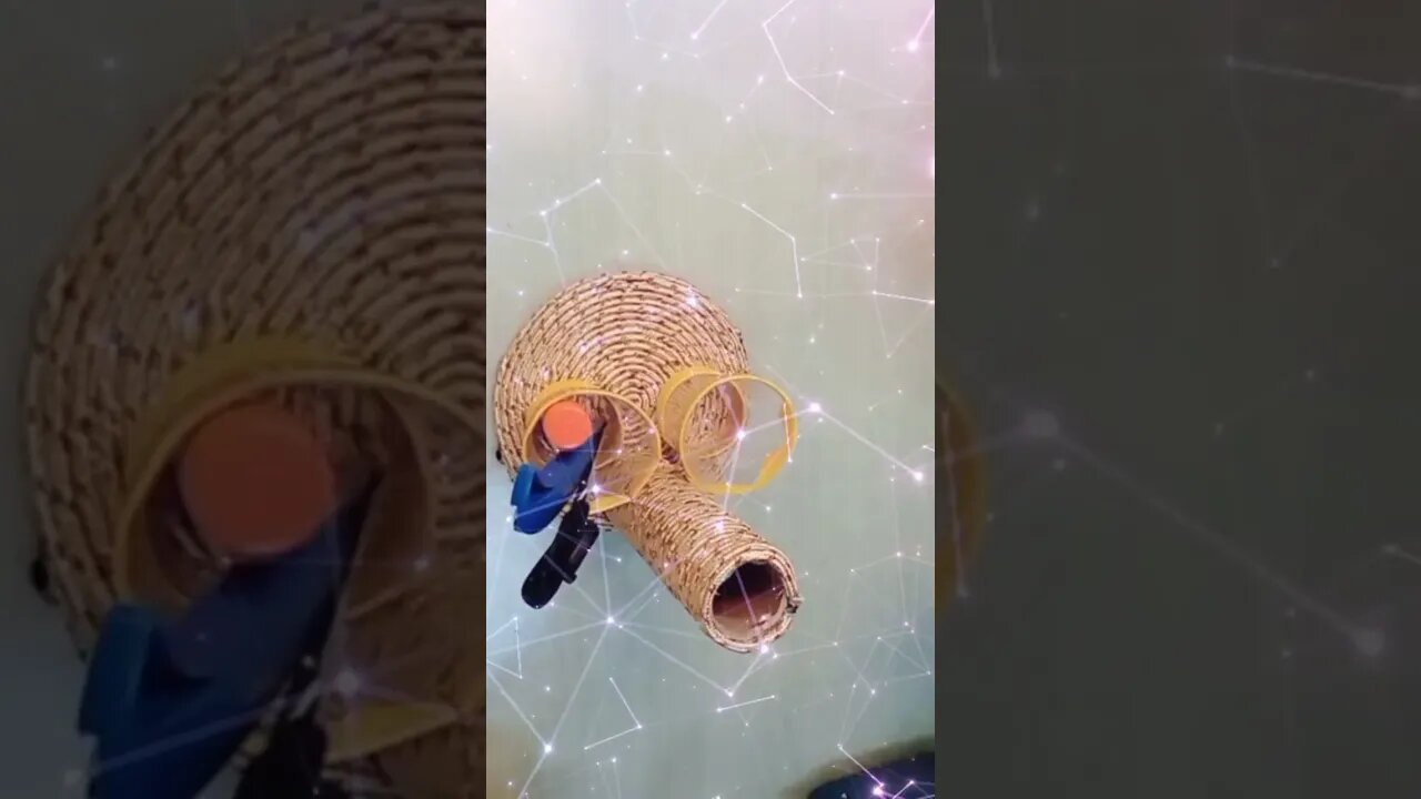 انتظرونا في العرض الاول 🌺📒