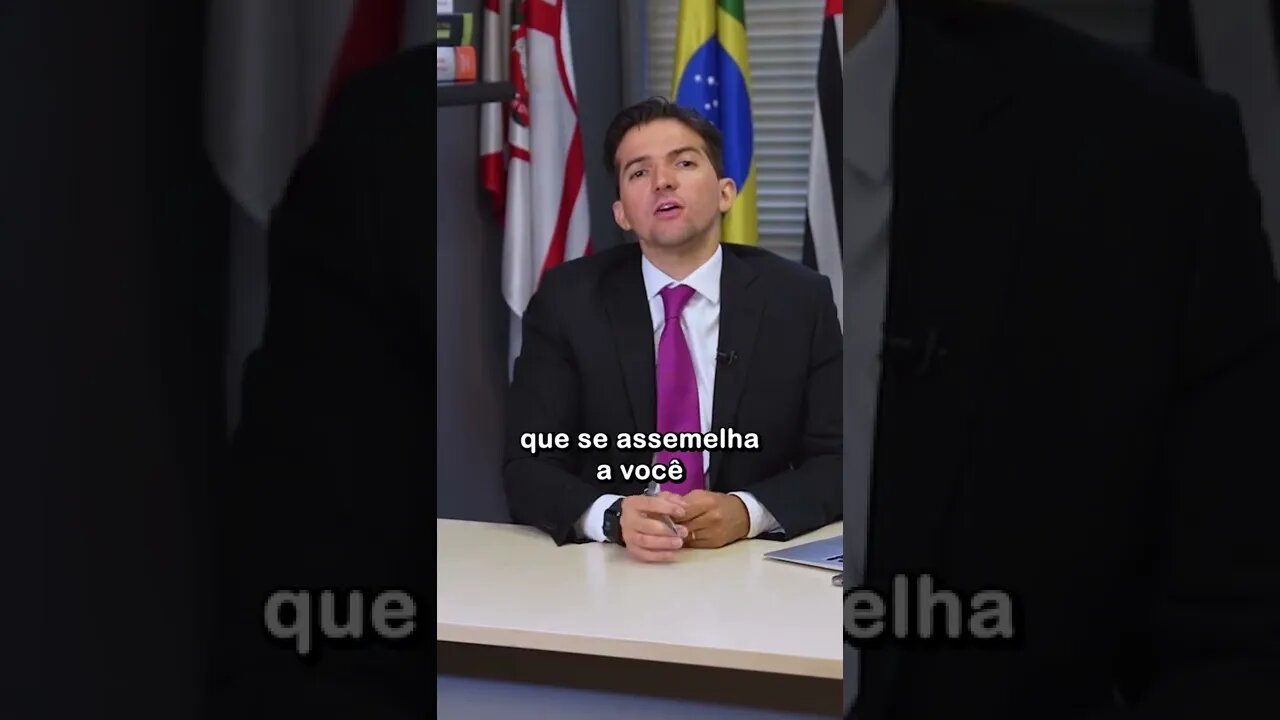 Sabem qual o boneco que representa bem a fama do Lula? 🤣🤣🤣 #lula #manifestação #lavajato #shorts