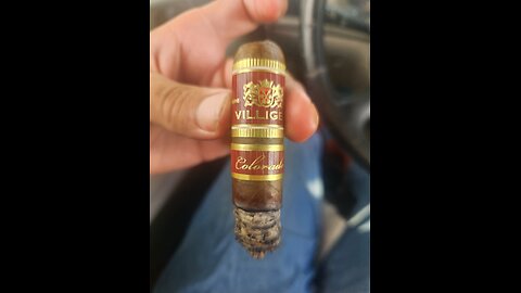 Villager Colorado Churchill Cigar Review