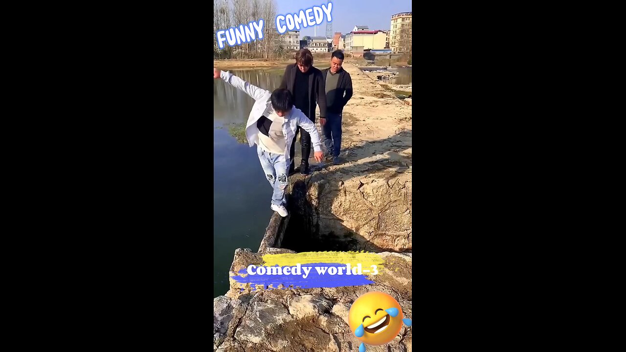 funny Comedy 🤣 #shorts #desicomedy #funnyfails #viralshorts @comedyworld3