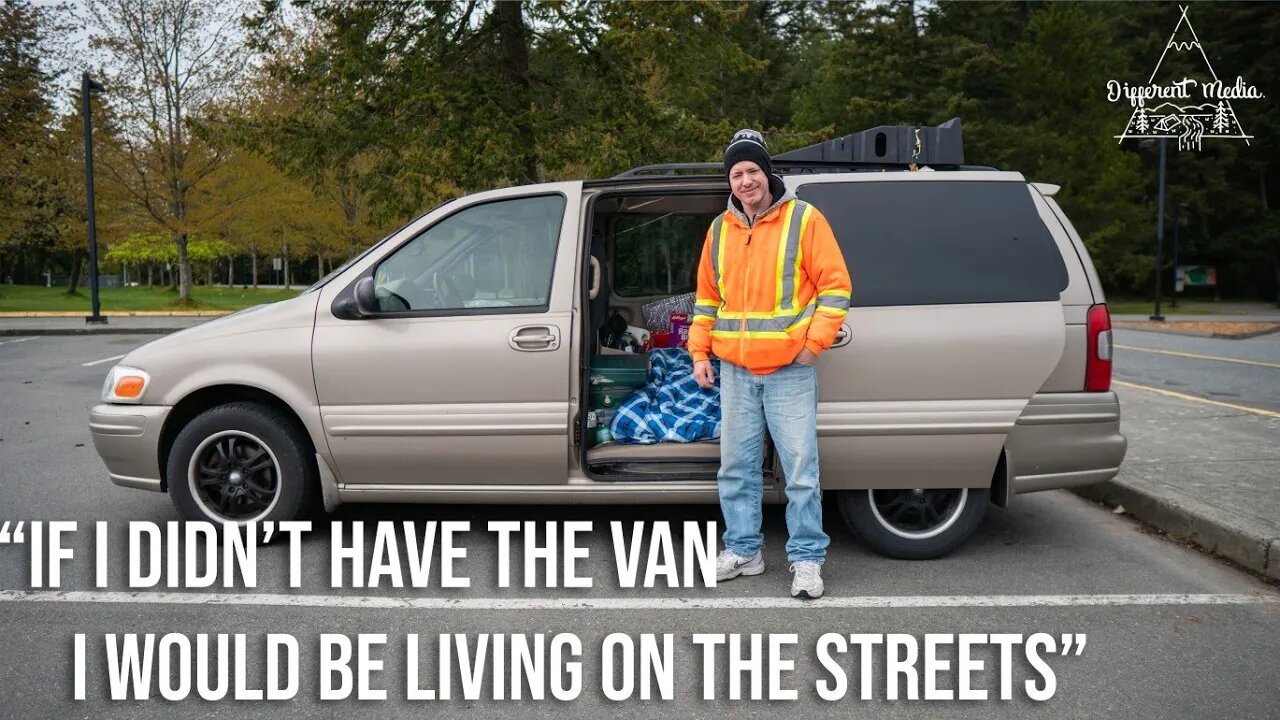 Man lives in Minivan to Avoid being Homeless on the Streets.