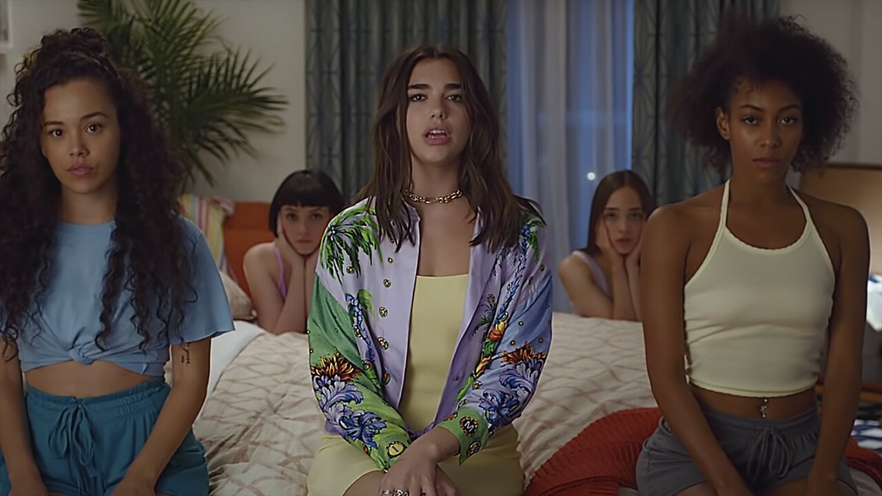 Эд Ширан - Идеально (официальное музыкальное видео)Dua Lipa - New Rules (Official Music Video)