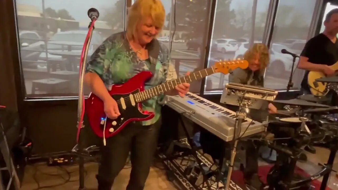 Do It Again- Steely Dan live band cover by Cari Dell (female guitar & vocal cover)