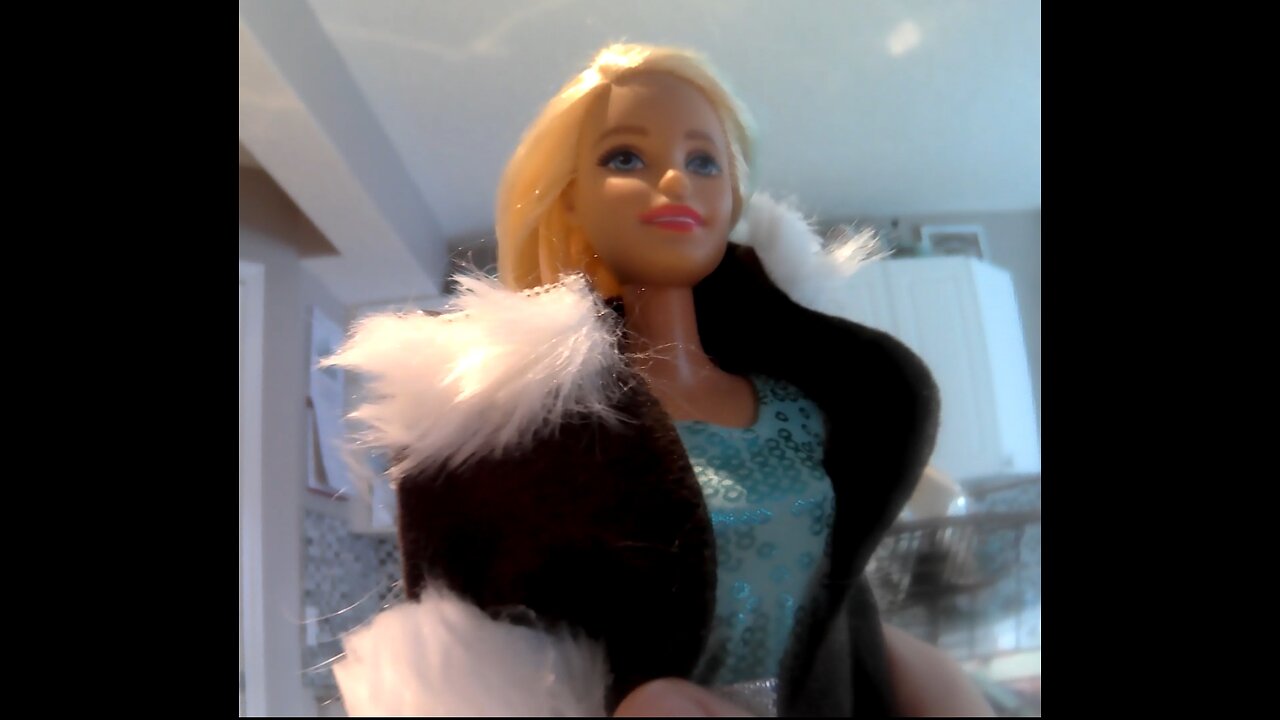 Make a Fuzzy Winter Jacket for Barbie!