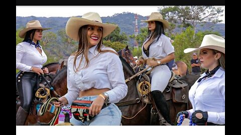 Increible CABALGATA de MUJERES en Trujillo - Valle Colombia 2023 🎵 ♥️ 🔥