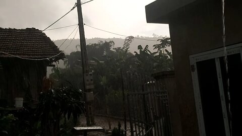 it is heavy rain