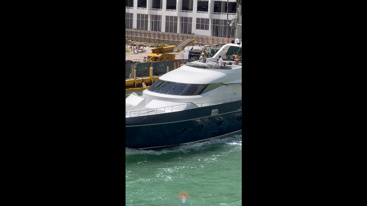 Grab that Deal’ 105ft Rodman #yachtdealnow