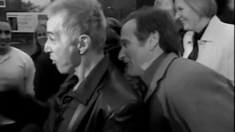“I'm out of order? You're out of order!” Robin Williams and Al Pacino
