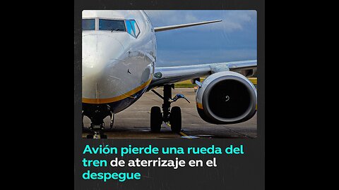 Un Boeing pierde una rueda durante el despegue