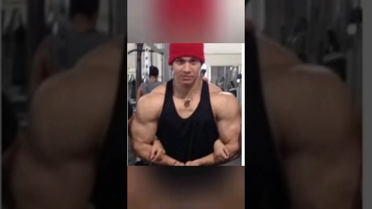 Sim, treine em qualquer lugar, menos nas gym! #fitness #treino #shorts #academia