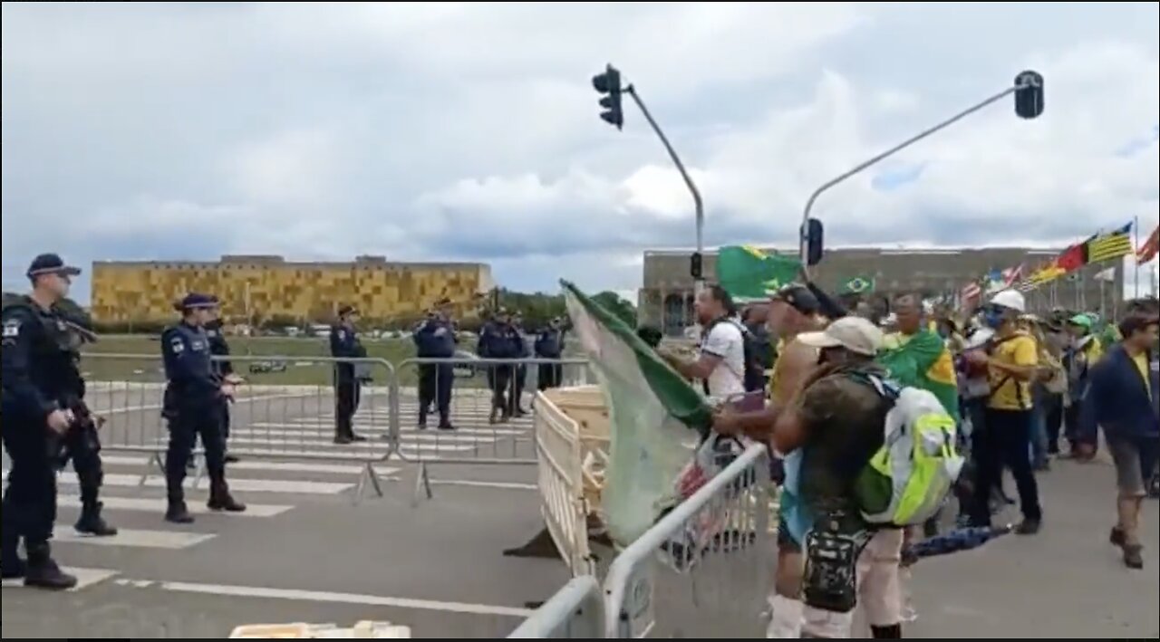 The Moment Brazil's Protesters Breached the Barricades is NUTS