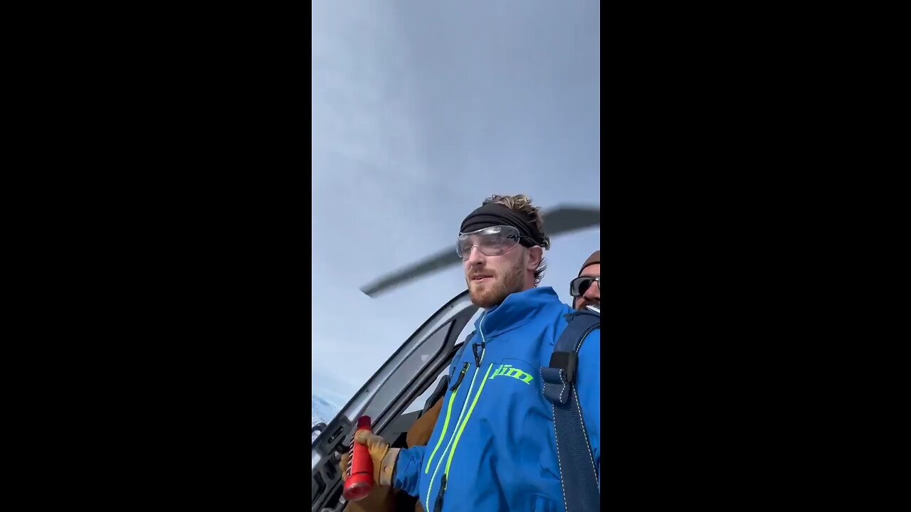 Drinking energy drinks while diving