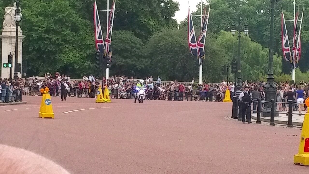 Glimpse of Queen Elizabeth II Buckingham Palace