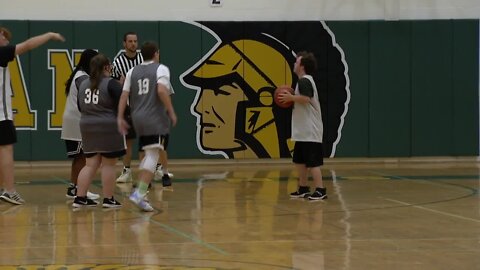 Williamsville North hosts unified basketball scrimmage, pep rally