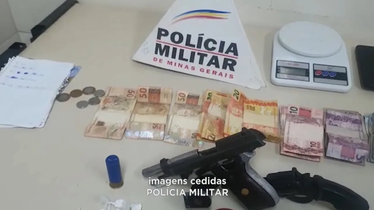 Ataléia: Armas, Dinheiro e Munições apreendidos com Trio suspeito de Ações Criminosas.