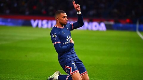 MBAPPE MARCA NA CHAMPIONS