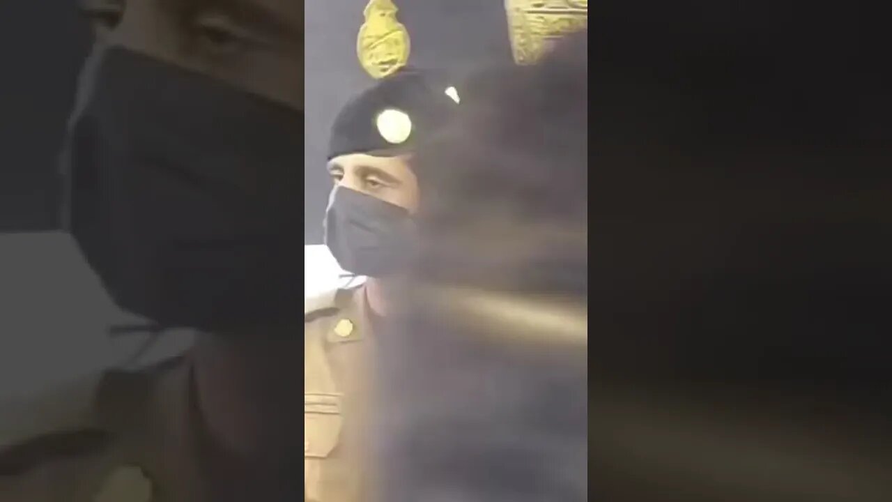 What and who is there inside this four wall ?