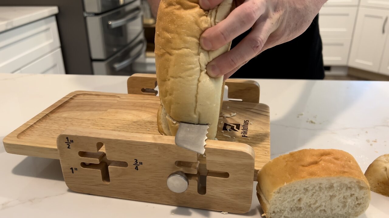 Bread Slicer for Homemade Bread, 3 Slice Thickness, Adjustable Slicing Guide, Wooden Loaf Cutter