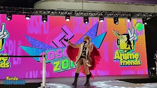 Apresentação Cosplay Tradicional de Hawks do anime My Hero Academia no Anime Friends 2022