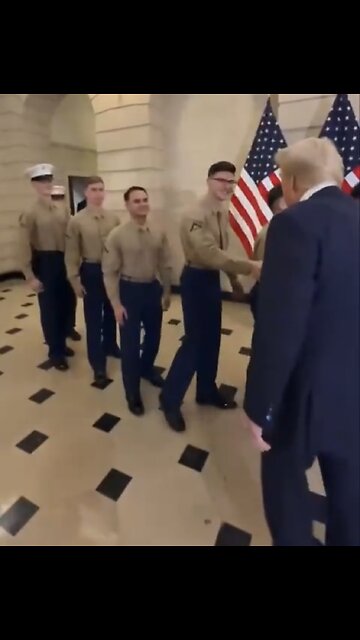 TRUMP❤️🇺🇸🥇🪽MEET WITH U.S MARINES🤍🇺🇸🏅🪽🏢👨‍🚀📸STATIONED IN FRANCE💙🇺🇸🏅🪽🇫🇷🗼⭐️