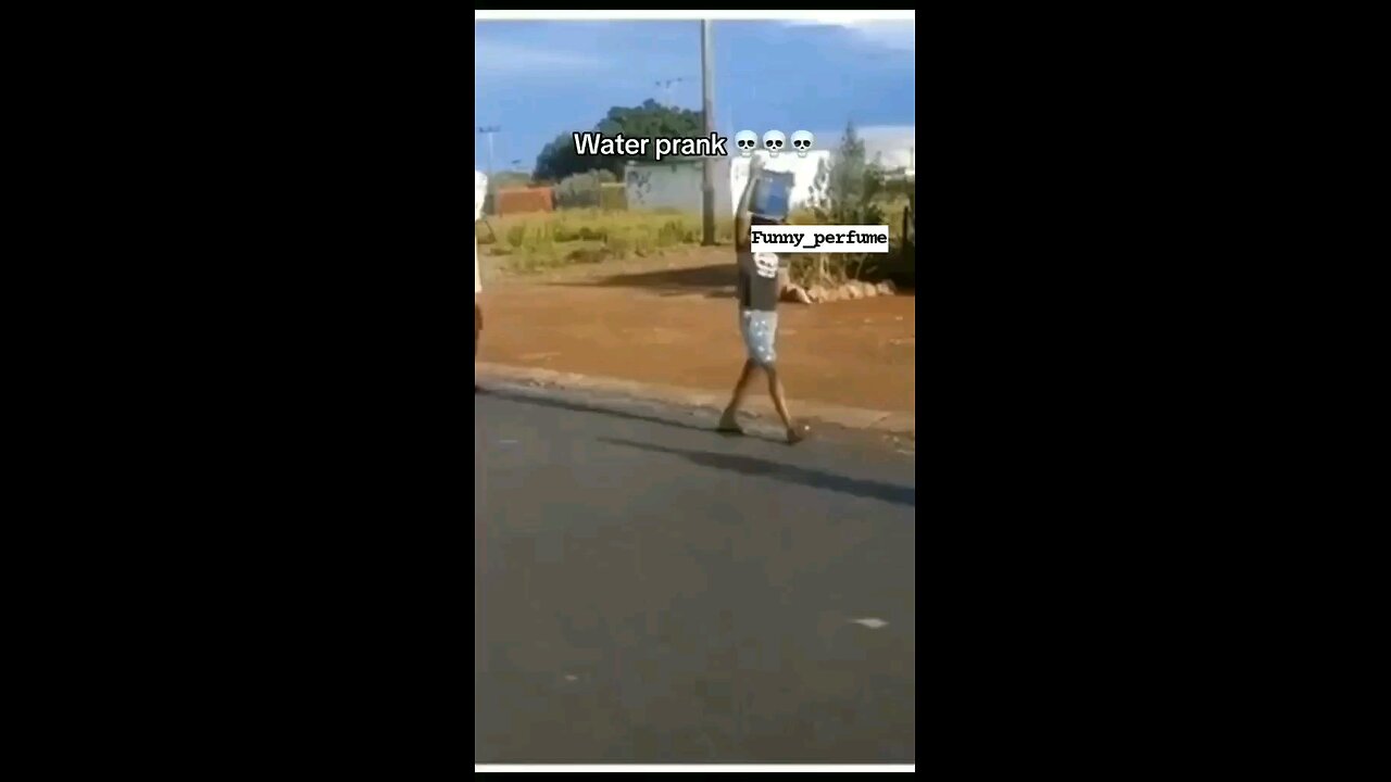 water prank 😂 funny reaction 😂😂😂