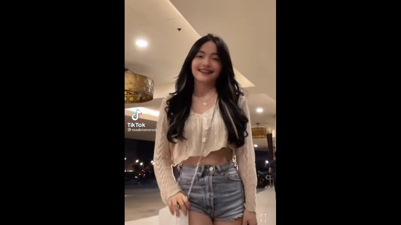 Beautiful girls tiktok dance