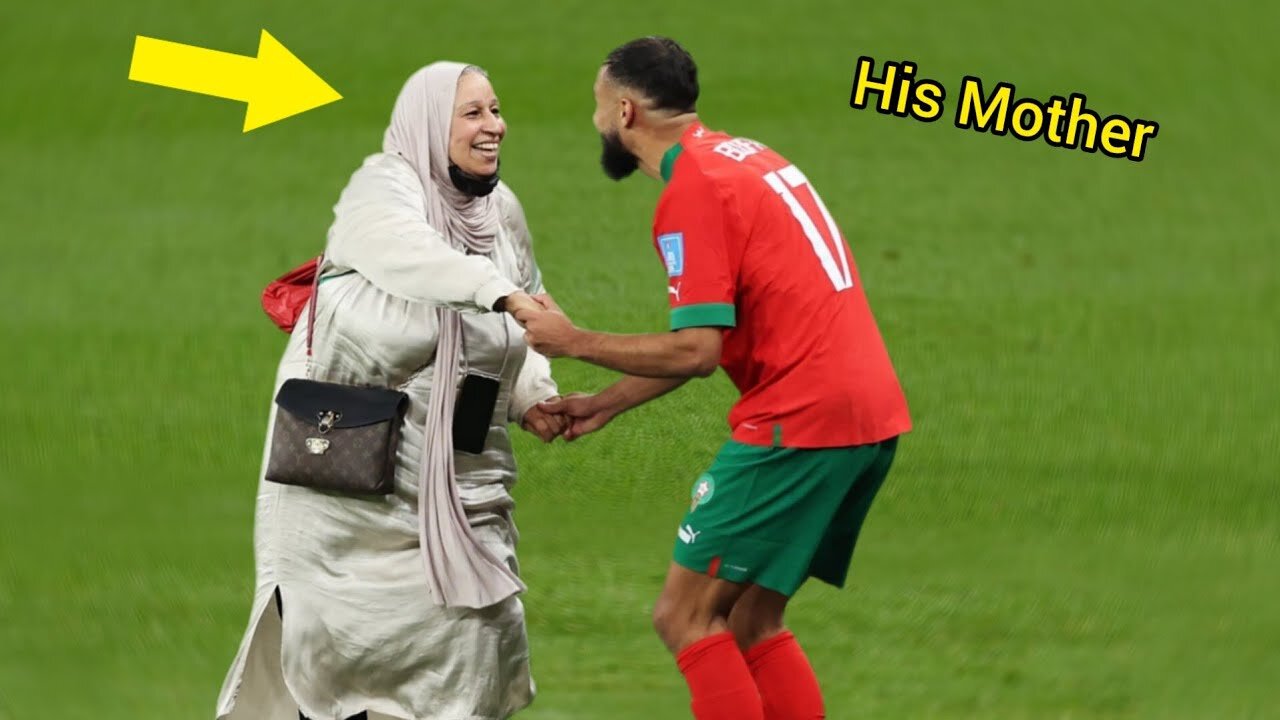 When Footballers Show Respect .YOU have to Believe