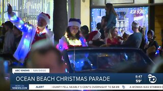 Hundreds pack Newport Ave. for OB's annual eclectic Christmas parade