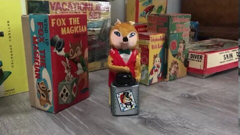 Multiple rare vintage toys !