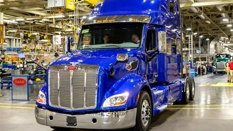 Peterbilt Truck Plant - Inside the heavy truck factory 2023