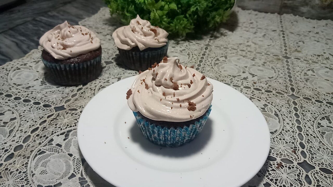 Chocolate cupcake 🧁 with out oven