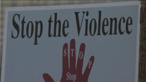 Local organization hosts community to find ways to discourage youth from violence